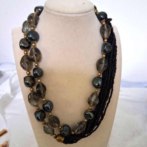 A Vintage Glass Beaded Necklace Seed Beads Chunky Glamorous - Picture 1 of 11